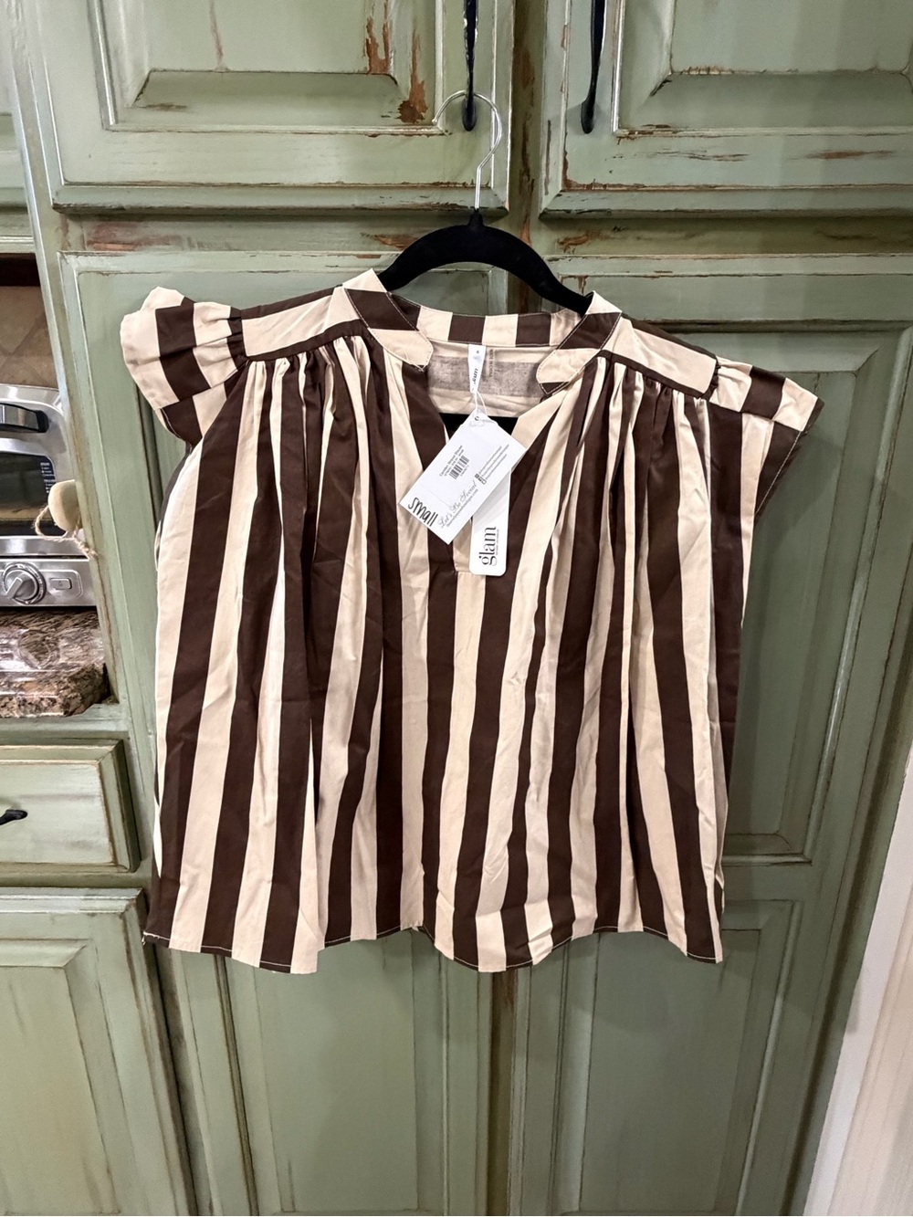 glam Brown & Cream Vertical Stripe Flutter Sleeve Top